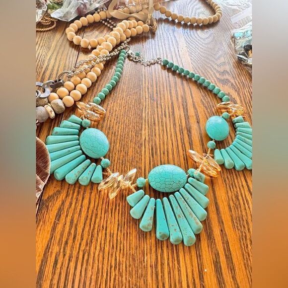 New! FP Utilia Stone Necklace - Picture 10 of 10